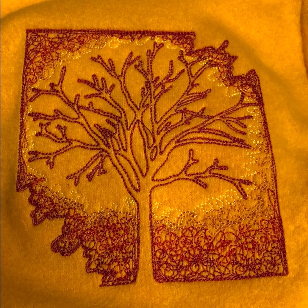 SALE 🌟Fall Tree Scarf 🌳 - Picture 2 of 3